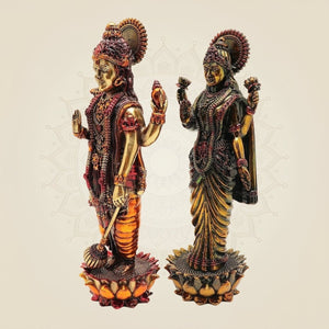 Brass colored Idol Vishnu Lakshmi for Home