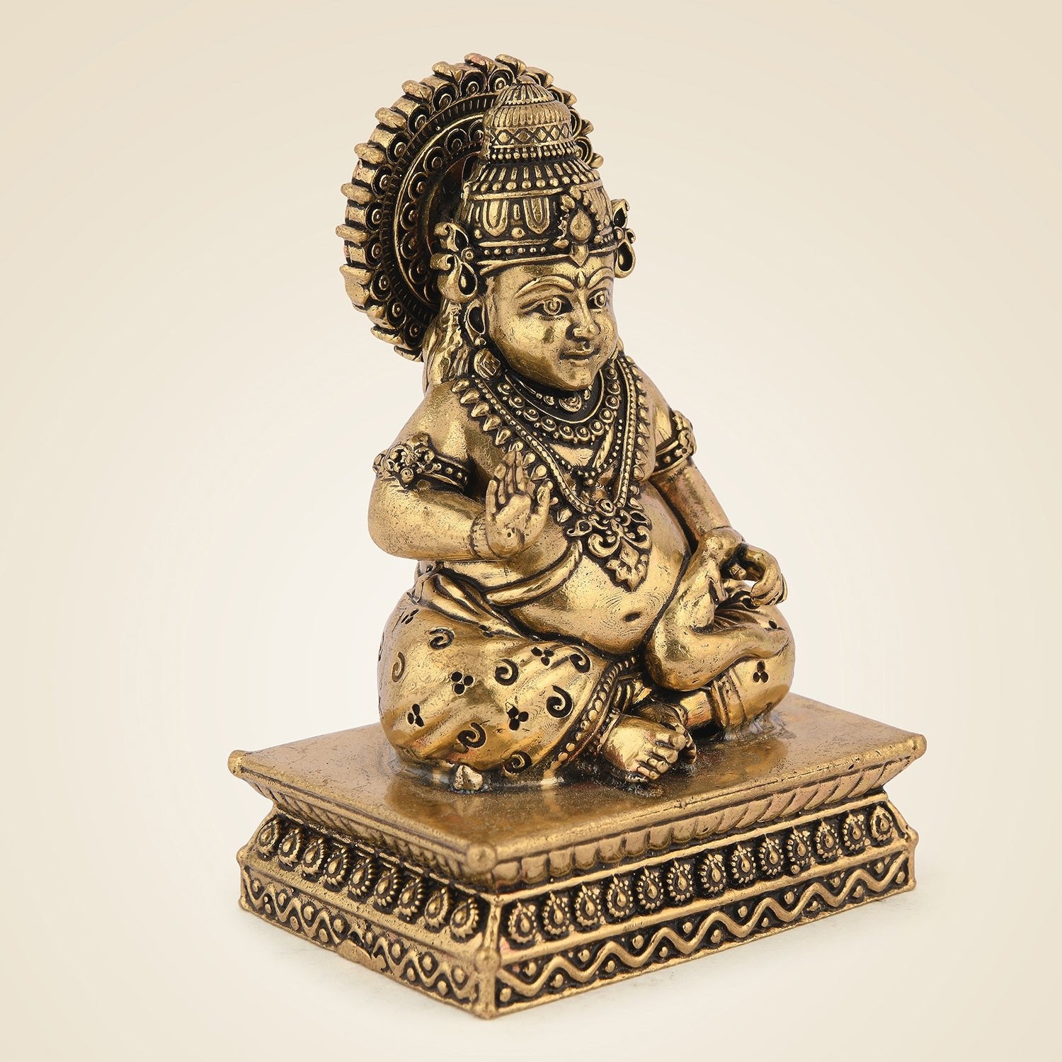 Brass Kuber Idol