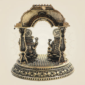 Brass Lakshmi Ganesh Idol with Smooth Round Pedestal 3" - Luxeartisanship