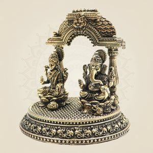 Brass Lakshmi Ganesh Idol with Smooth Round Pedestal 3" - Luxeartisanship