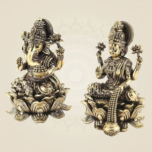 Intricately Carved Laxmi Ganesh Idol on Lotus Idol