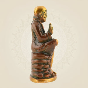 Shirdi Sai Baba Handcrafted Brass Statue for Gift Use