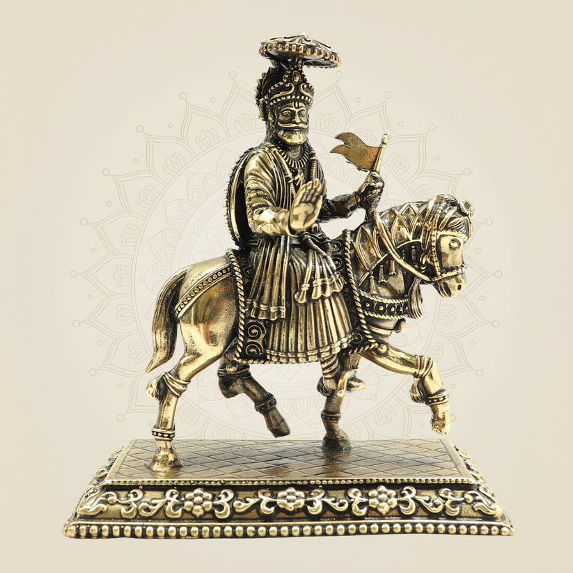 Baba Ramdev Pir Brass Idol – Traditional Devotional Statue