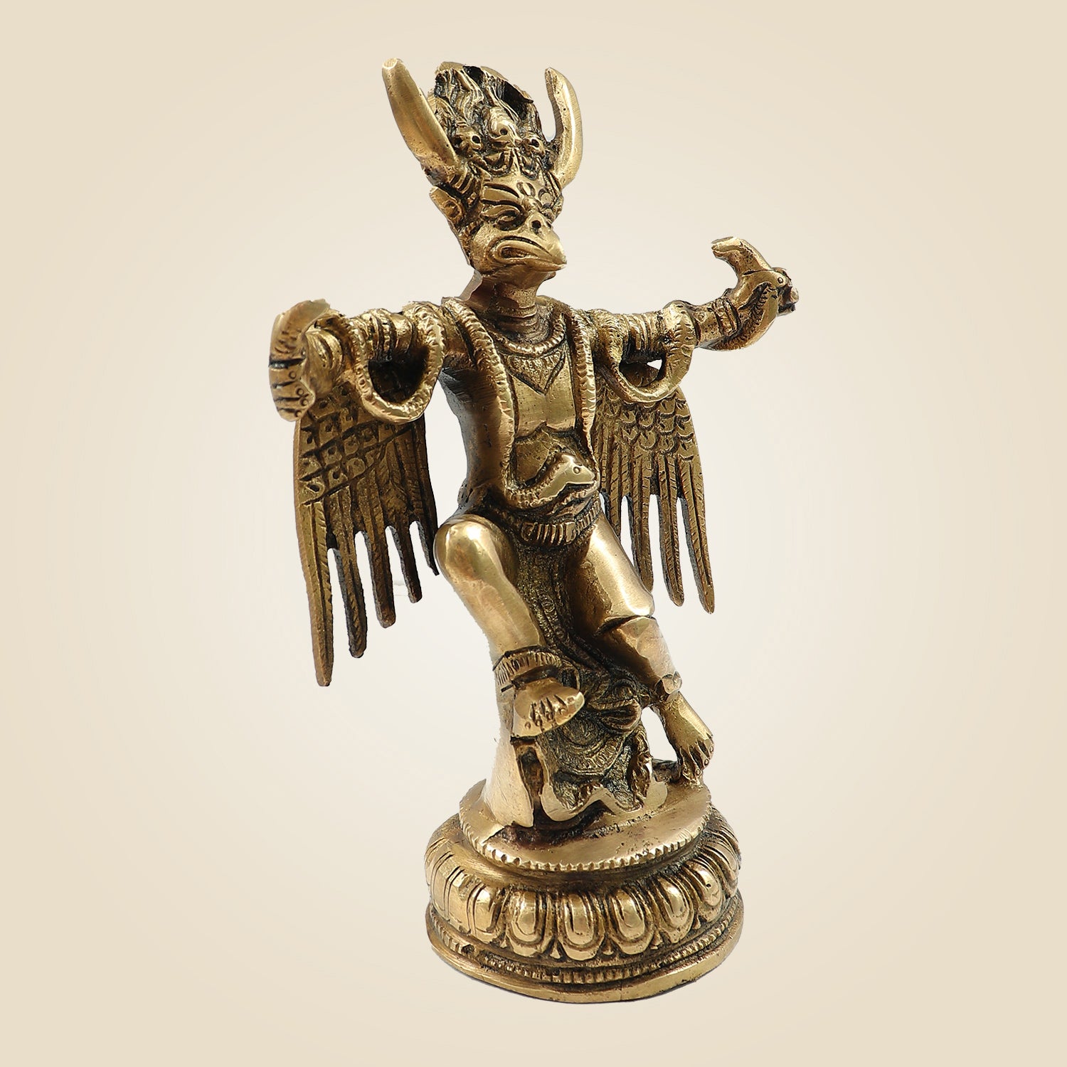 Sacred Brass Garuda Idol – Vishnu’s Vahan Statue for Temple & Home Décor - 8"