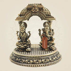 Brass Lakshmi Ganesh Idol with Smooth Round Pedestal 3" - Luxeartisanship