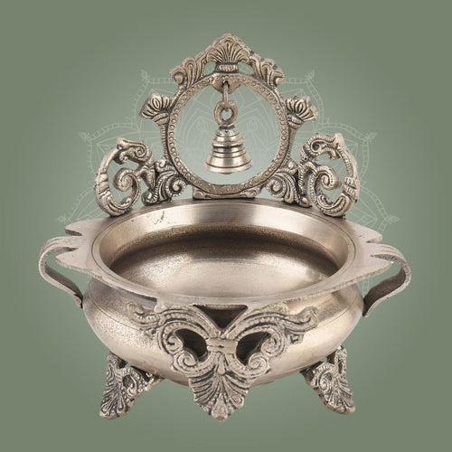 7" Pure Brass Silver-Finish Urli – Handcrafted Bowl for Floating Flowers & Decor