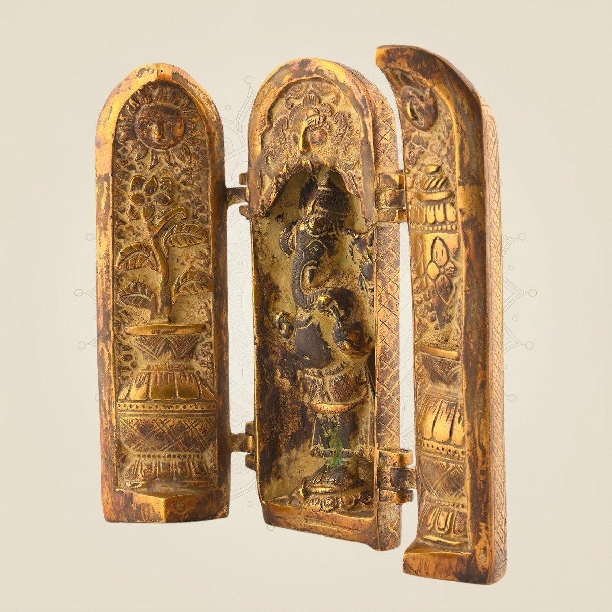 Folding Ganesha Divine Art