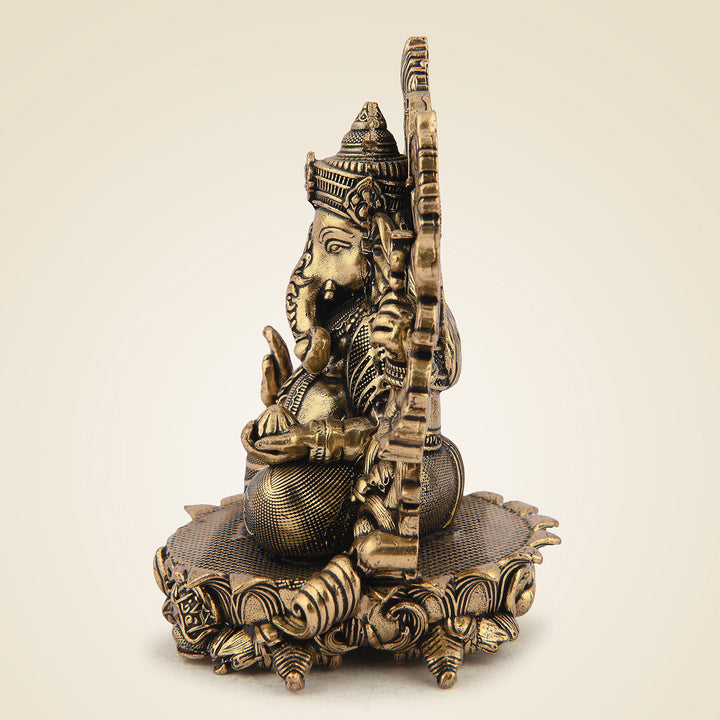 Pure Brass Chaturbhuj Ganesha With Darbaar