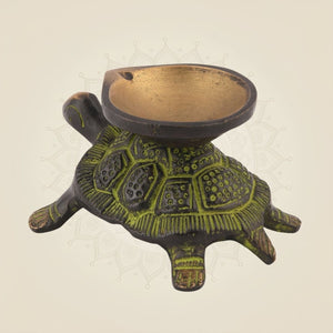 Brass Tortoise Oil Lamp – 2"