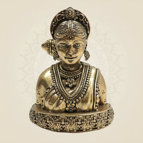 Brass Gauri Maa Idol – Embodiment of Purity, Love 3.5"
