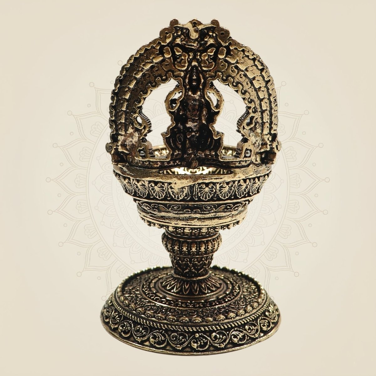Brass Lakshmi Diya 4.5" – Radiant Symbol of Wealth - Luxeartisanship