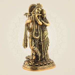 Superfine Vrindavan Couple Statue
