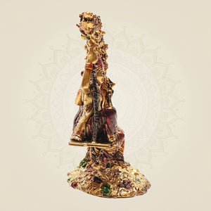 Romantic Jhula Idol for Gifting