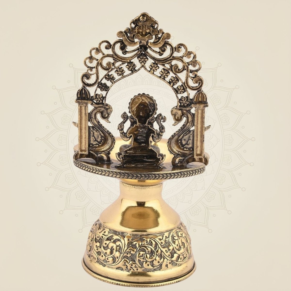 Ganpati Darbar Brass Diya Artisan – 7" Lightweight Handcrafted Oil Lamp - Luxeartisanship