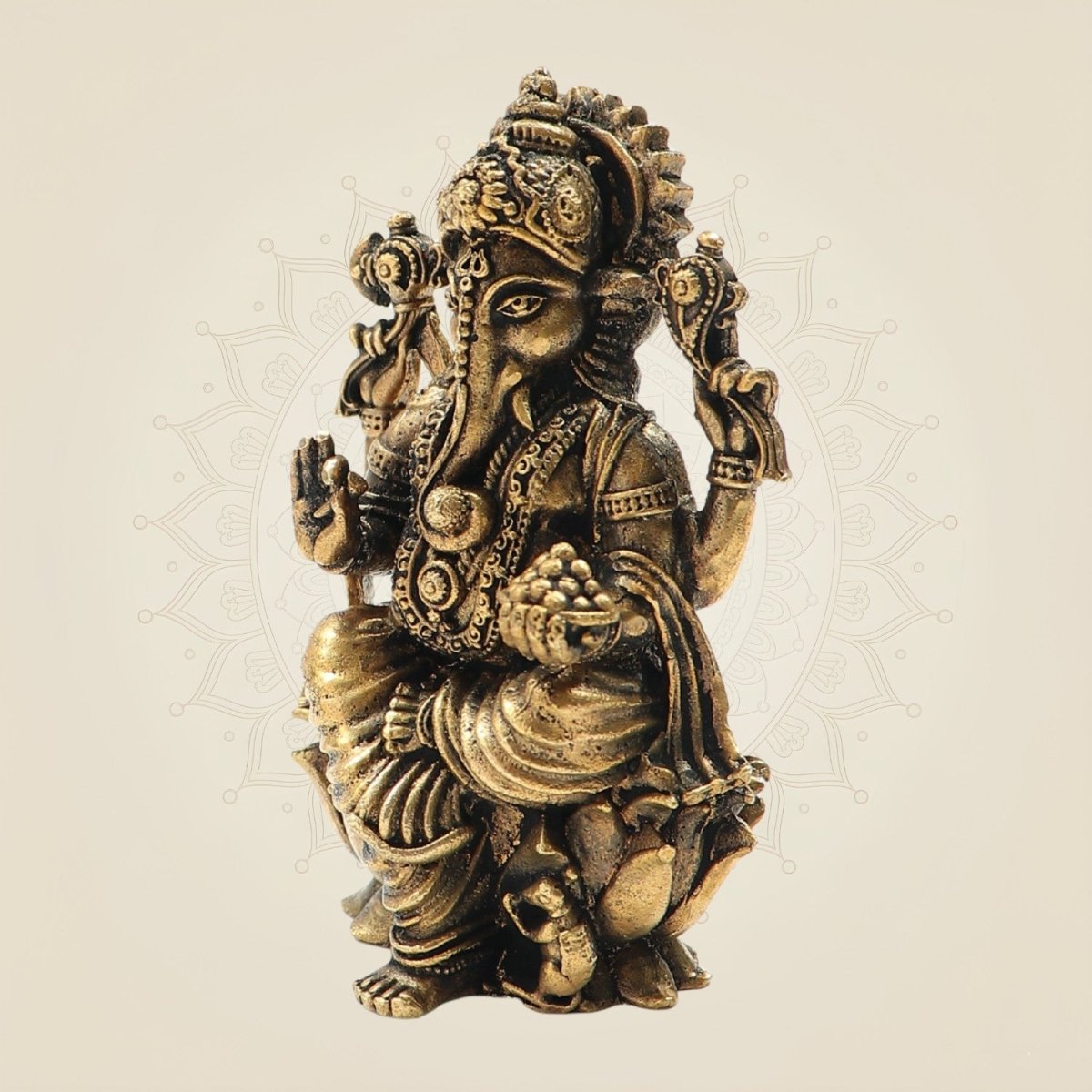 Panchaloha Bronze Ganapati Statue – Artistic Ganesha Craft 2.75" - Luxeartisanship