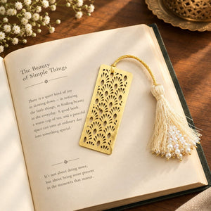 Premium Pure Brass Bookmark with Artistic Cutwork Design for Books, Readers & Gifting - Luxeartisanship
