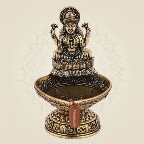 Pure Brass Laxmi Diya 3.5" Inch – Handcrafted Lightweight Spiritual Oil Lamp for Temple
