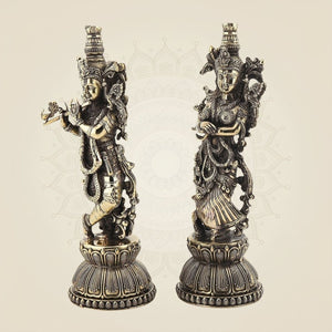Radha Krishna Leela Statue
